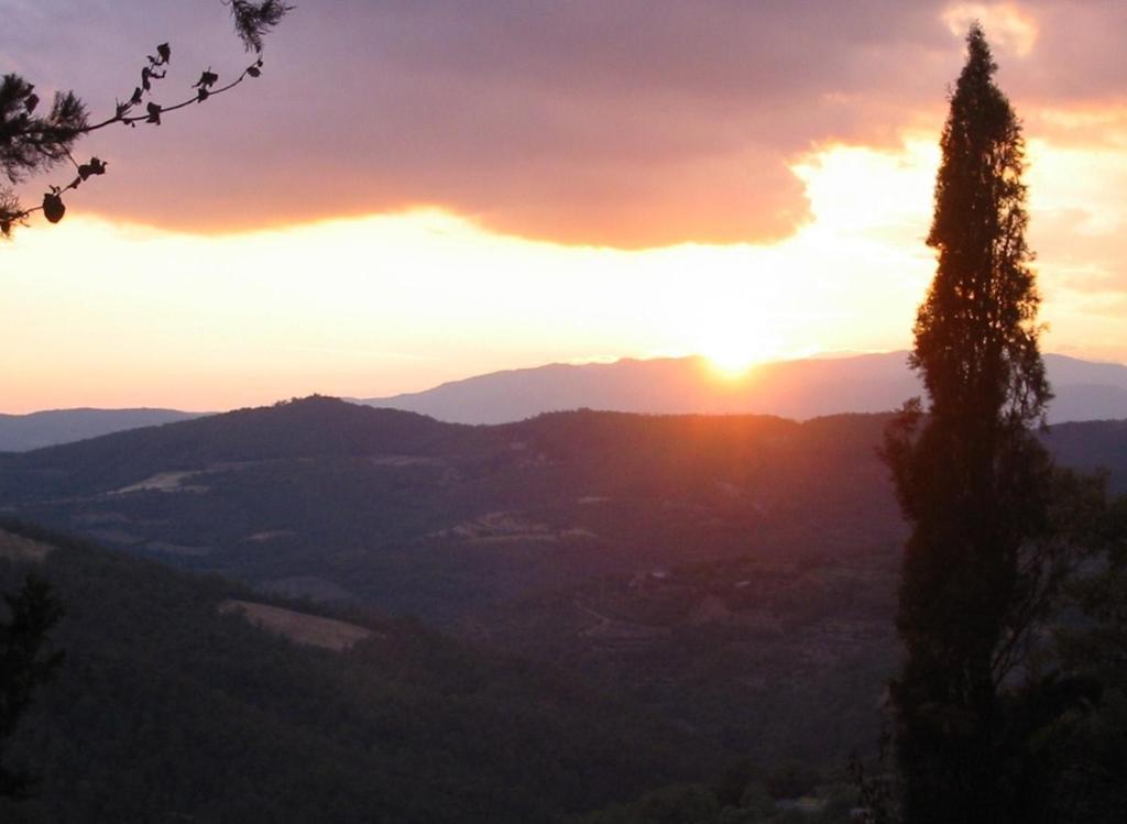 La Scheggia Holiday Anghiari Exteriér fotografie